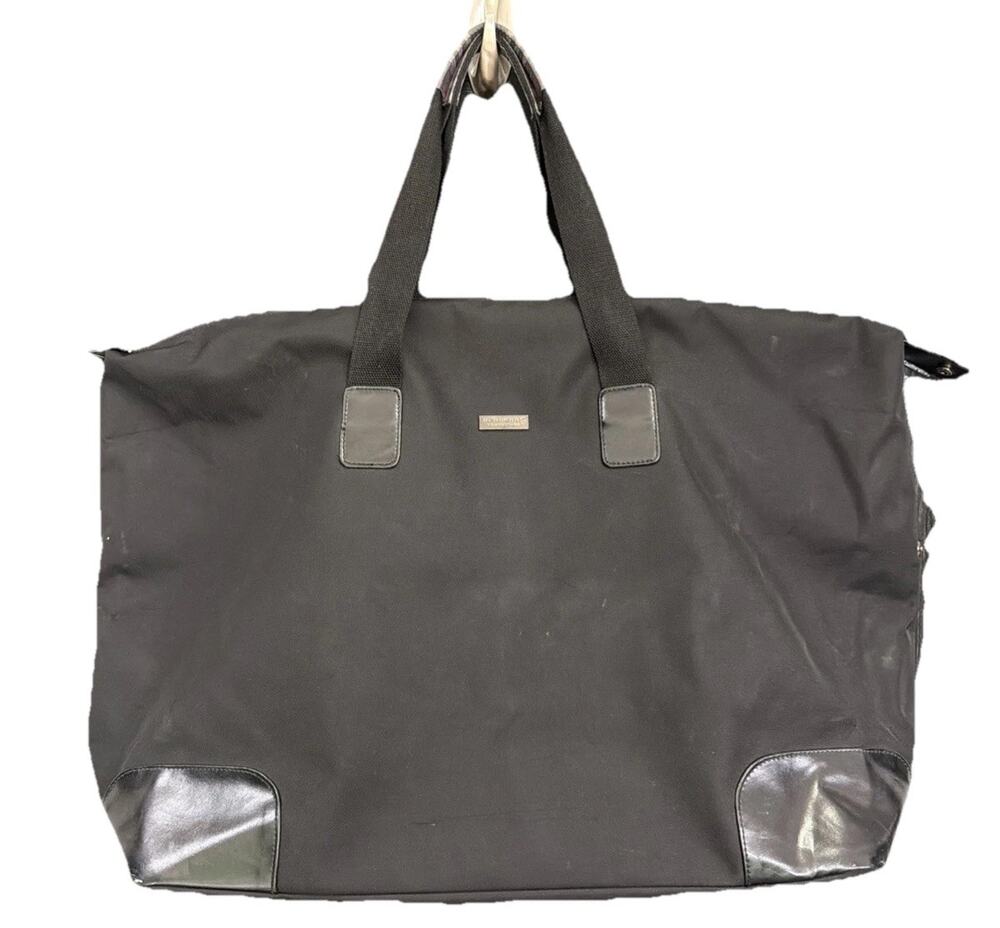 Burberry Fragrances Black Duffle Bag Weekender Tote Gray Nova Check Handles